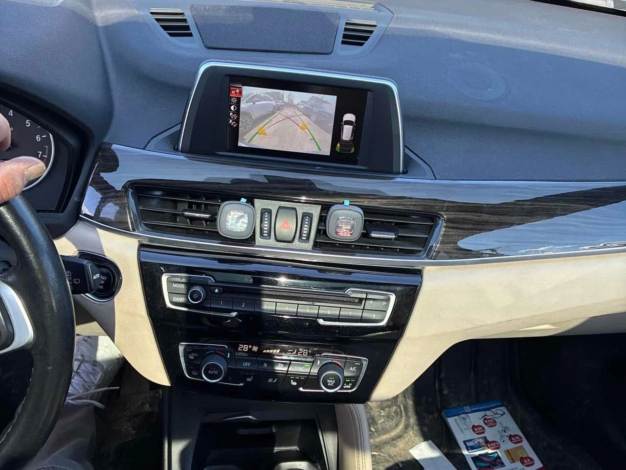 BMW X1 * xDrive28i * PANO* KEYLESS* ПДОГРЕВ, снимка 9 - Автомобили и джипове - 54403883