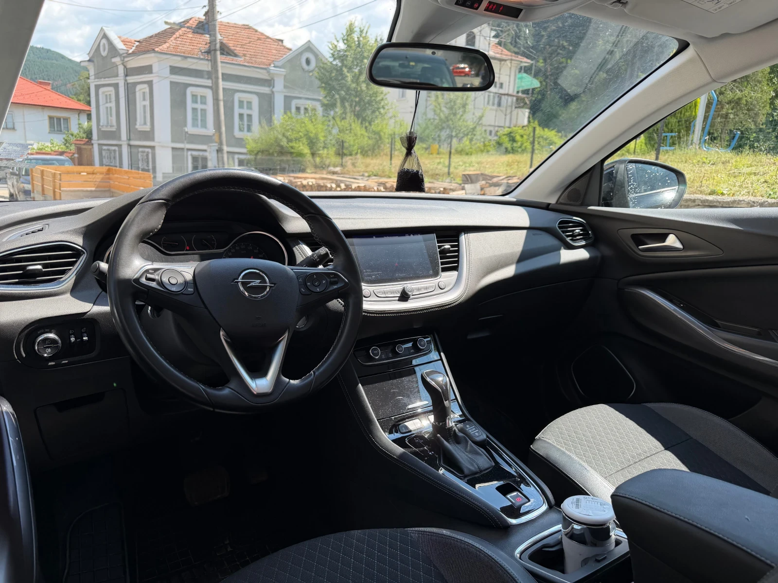 Opel Grandland X 1.2i, снимка 10 - Автомобили и джипове - 55211032