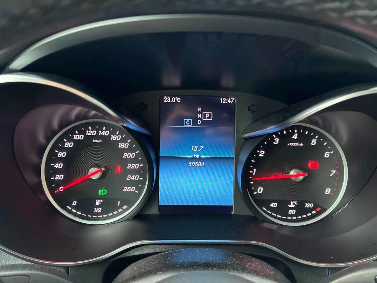 Mercedes-Benz GLC 300 * 4MATIC * CARFAX * ОПЦИЯ ЗА ФИНАНСИРАНЕ , снимка 8 - Автомобили и джипове - 55504614