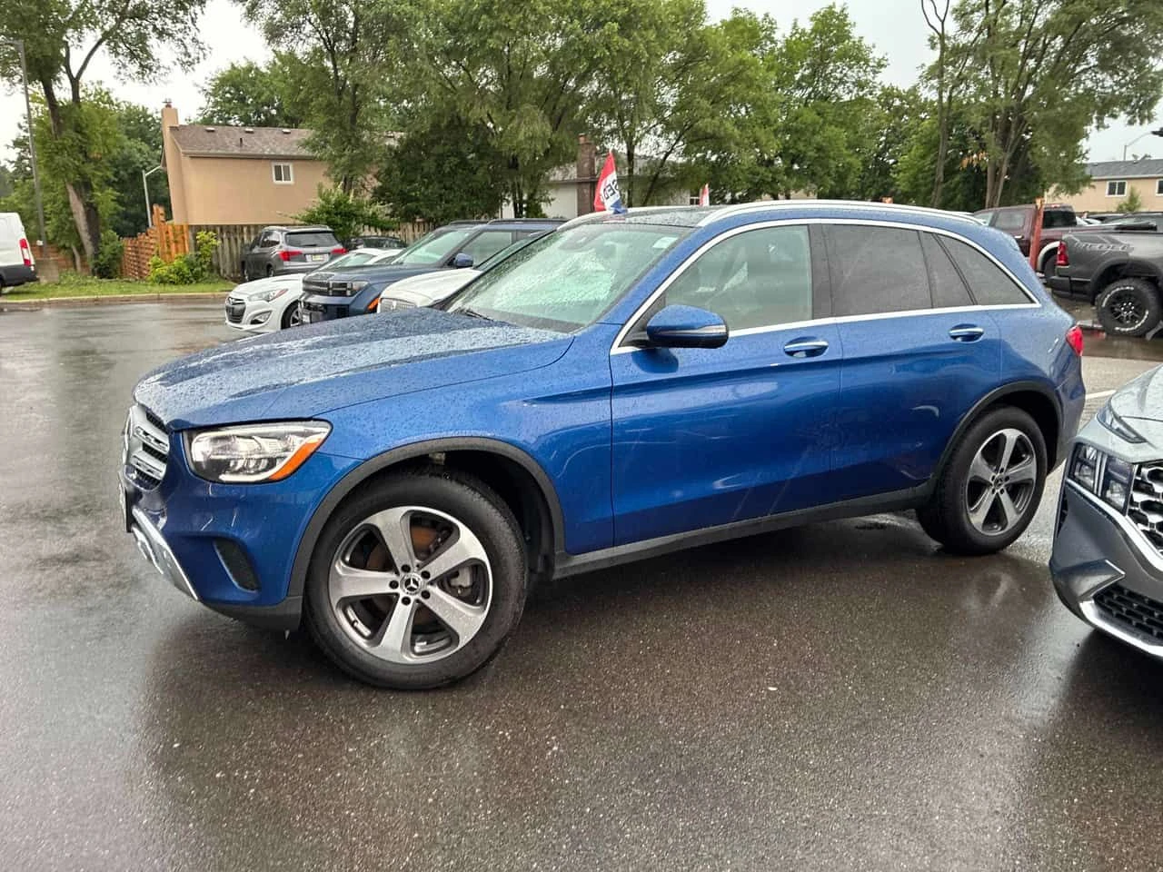 Mercedes-Benz GLC 300 * 4MATIC * CARFAX * ОПЦИЯ ЗА ФИНАНСИРАНЕ , снимка 17 - Автомобили и джипове - 55504614