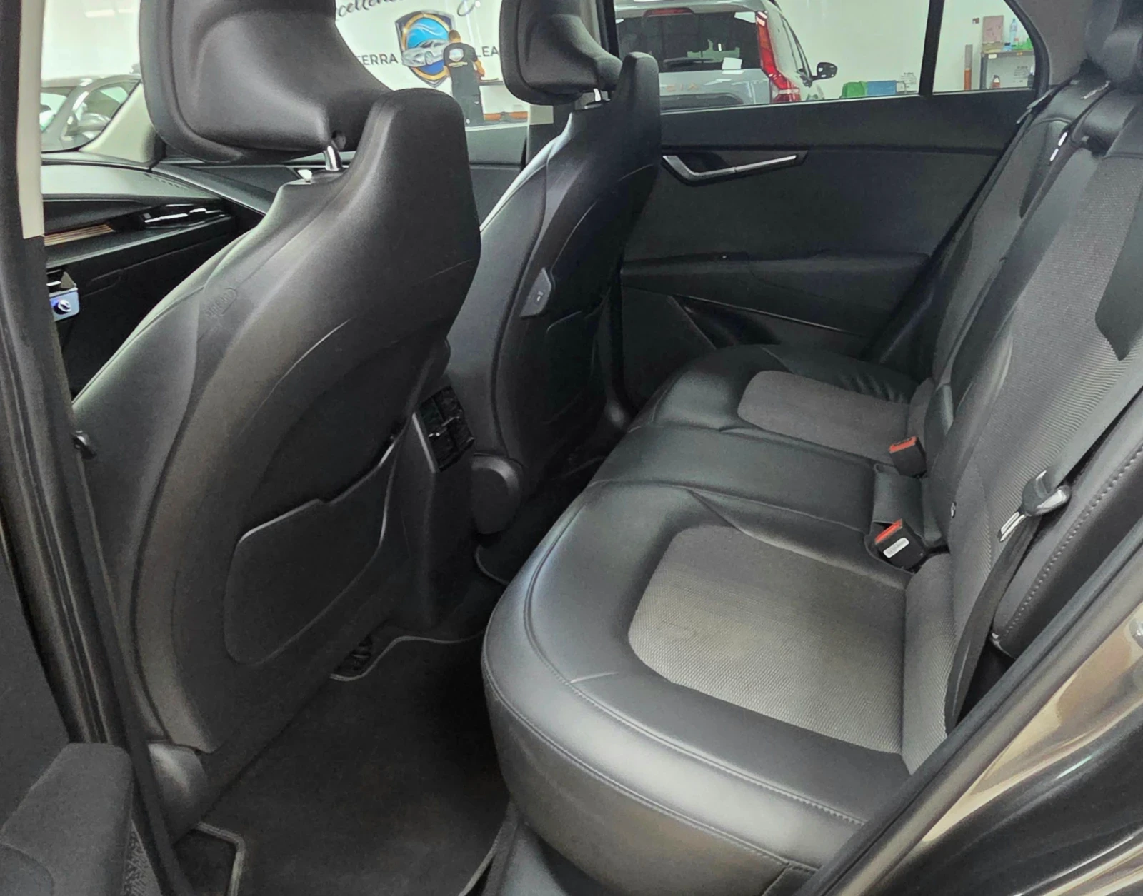 Kia Niro SOH100%/Гаранционна, снимка 9 - Автомобили и джипове - 55953540