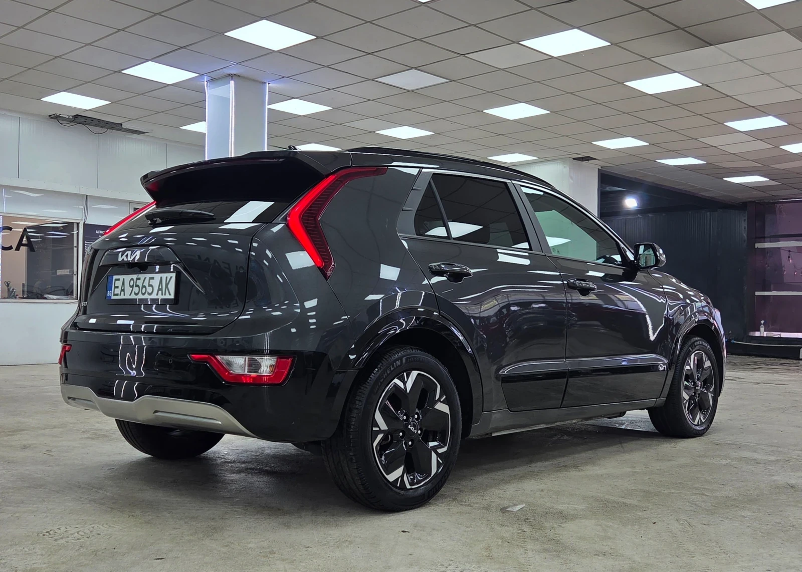 Kia Niro SOH100%/Гаранционна, снимка 4 - Автомобили и джипове - 55953540