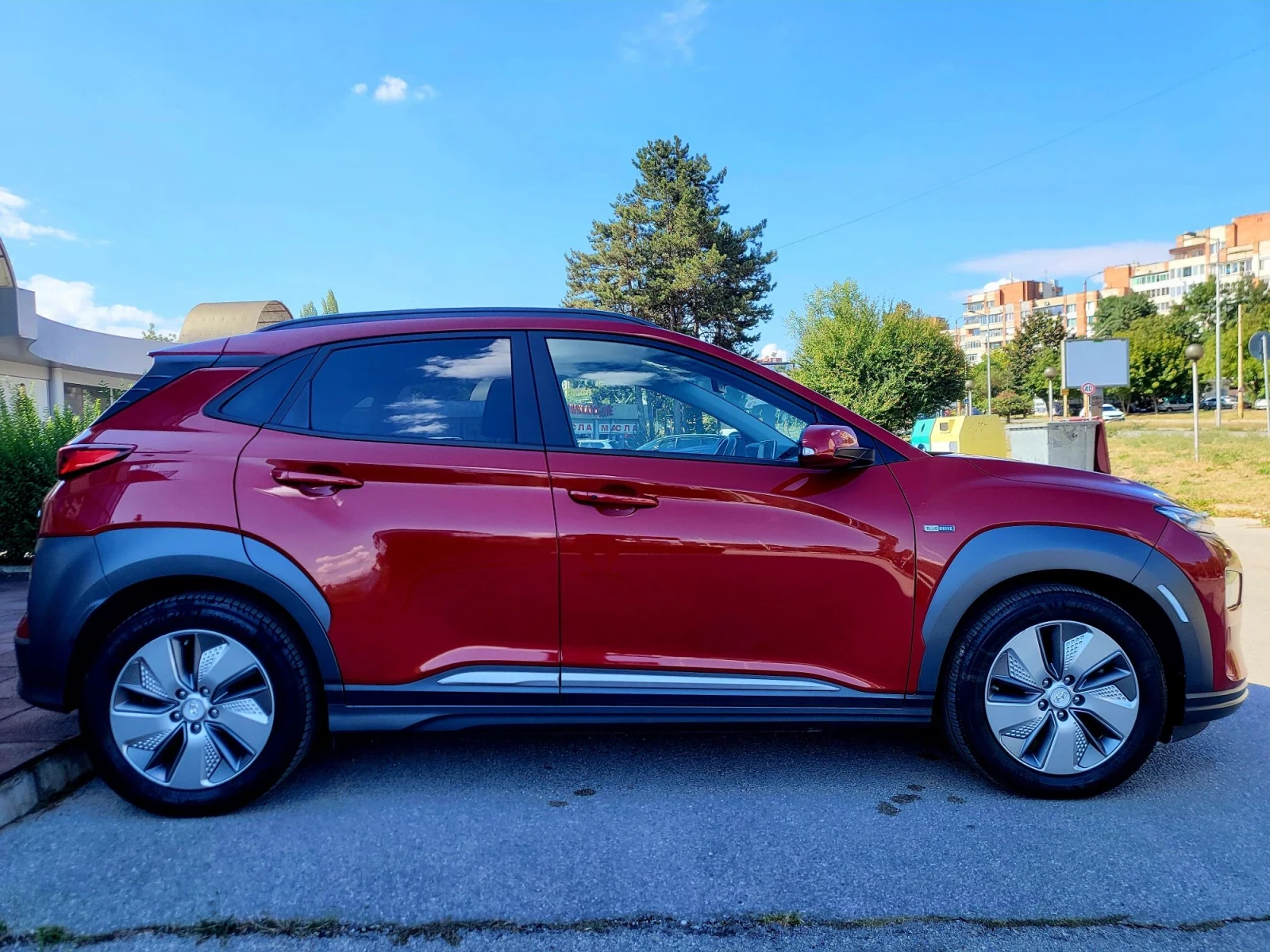 Hyundai Kona 64 KW, снимка 7 - Автомобили и джипове - 56075598