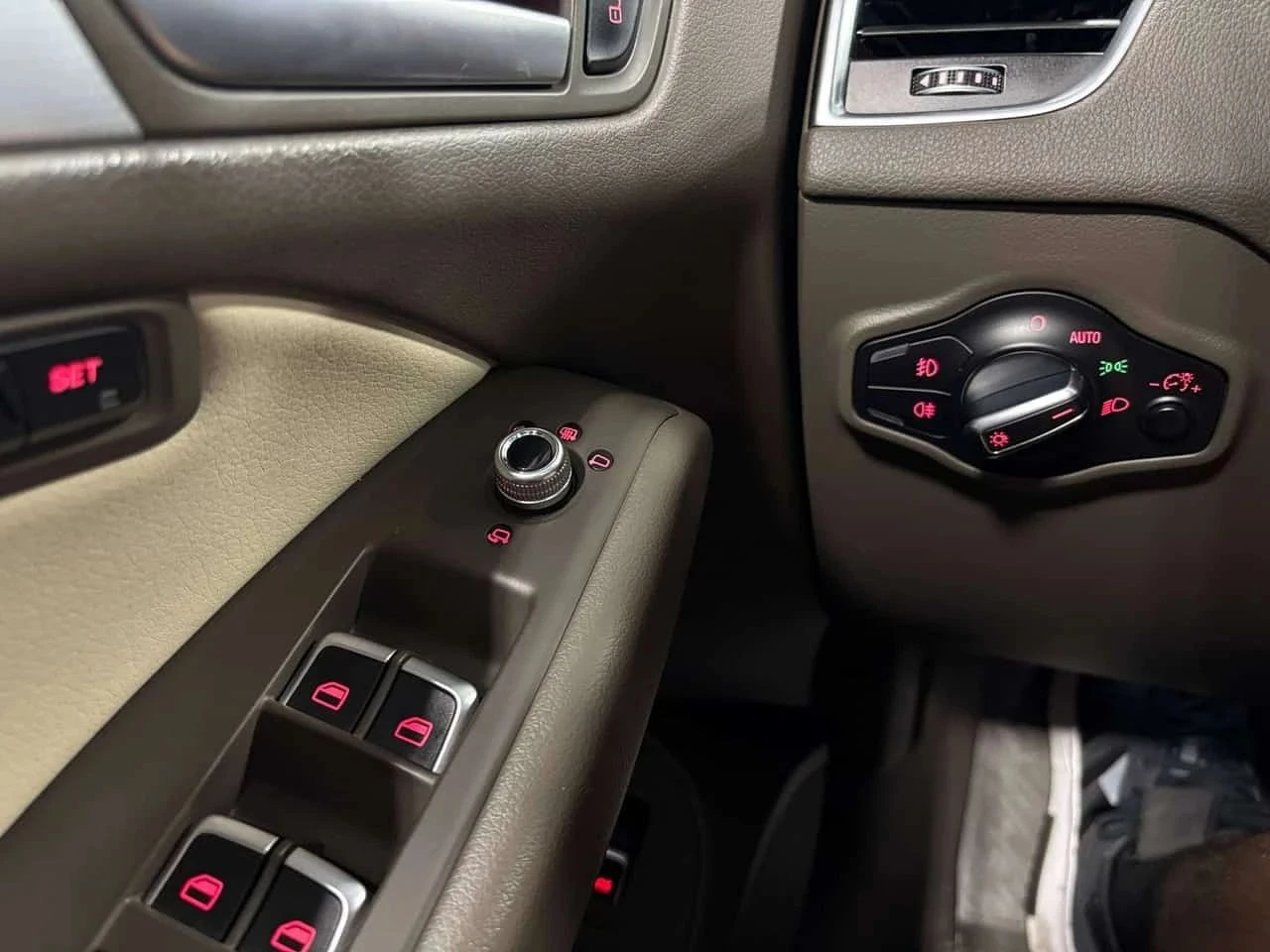 Audi Q5, снимка 13 - Автомобили и джипове - 56724961