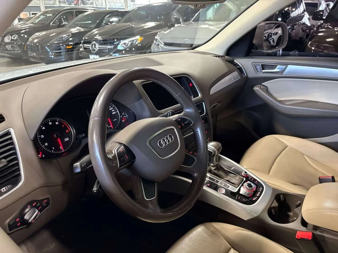 Audi Q5, снимка 12 - Автомобили и джипове - 56724961