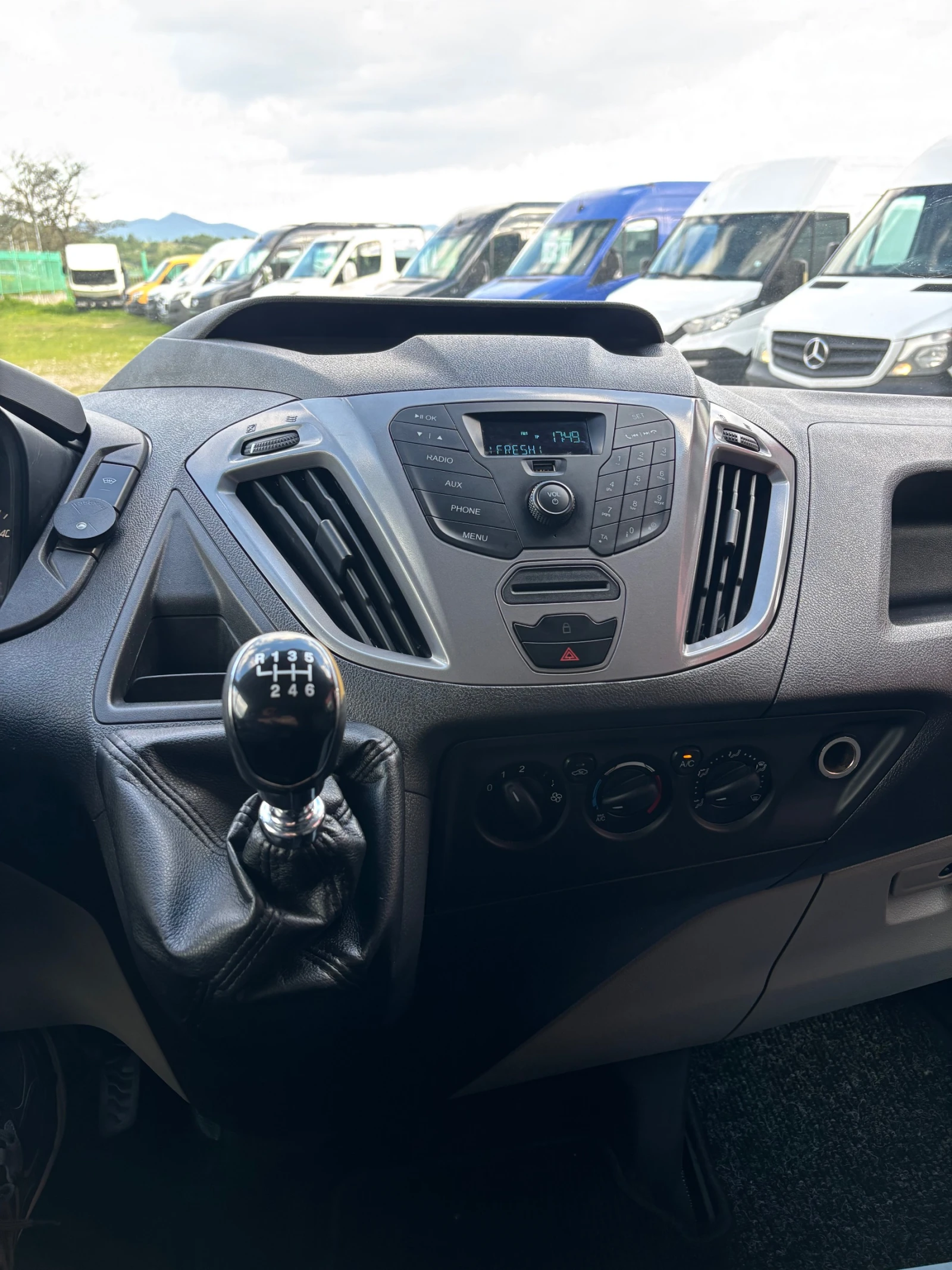 Ford Transit Custom MAXI 5 места КЛИМА , снимка 9 - Бусове и автобуси - 54402011