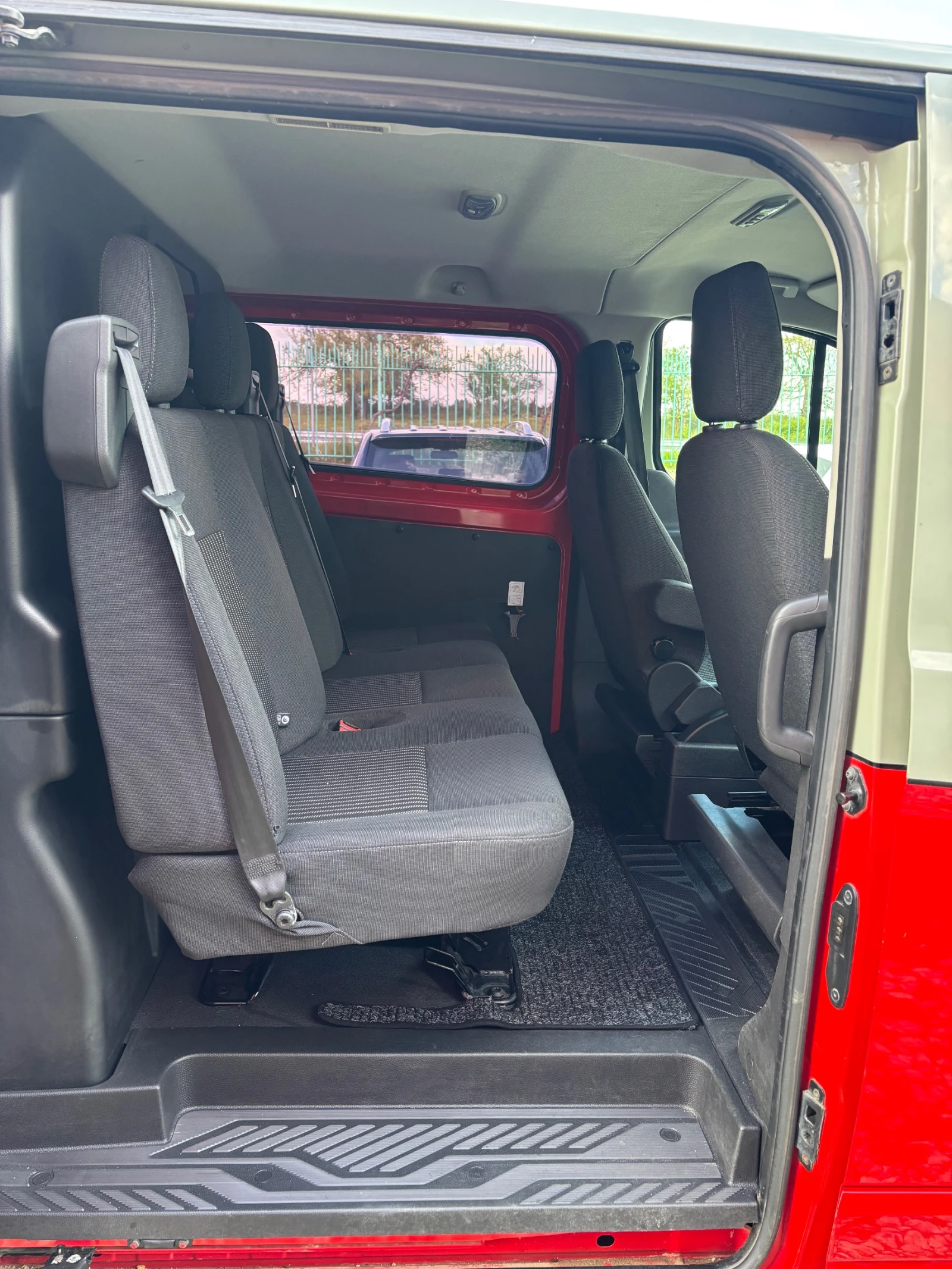 Ford Transit Custom MAXI 5 места КЛИМА , снимка 7 - Бусове и автобуси - 54402011