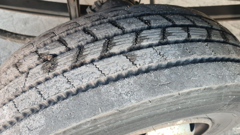 Mercedes-Benz 815 Атего, снимка 4 - Камиони - 53402515