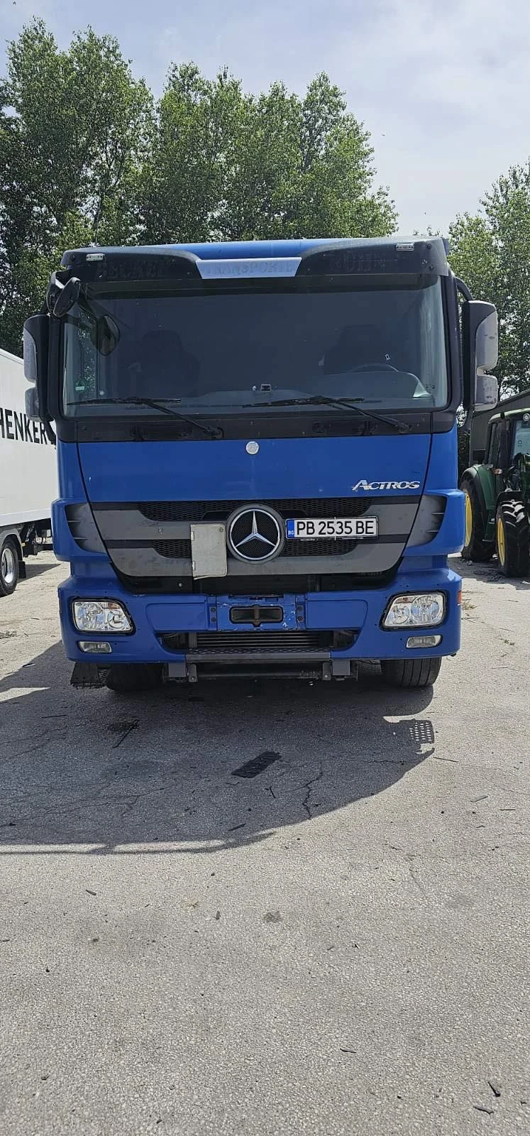 Mercedes-Benz Actros 2548