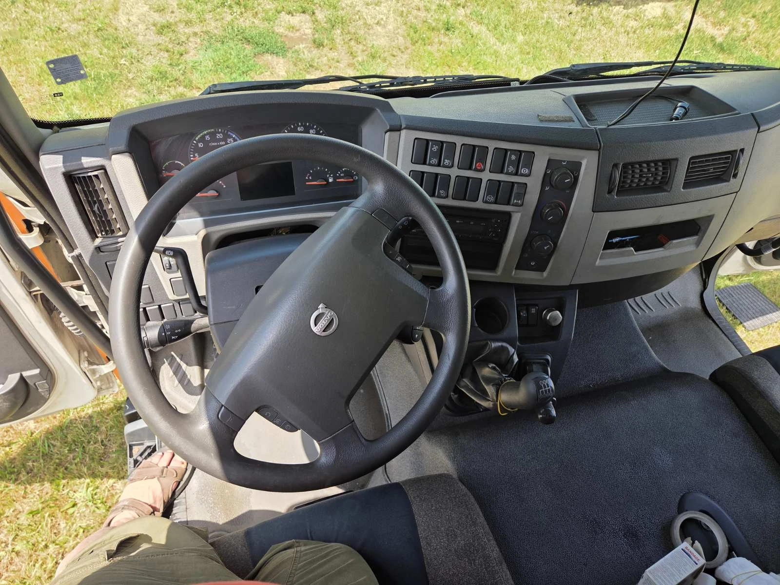 Volvo Fl, снимка 14 - Камиони - 56320686