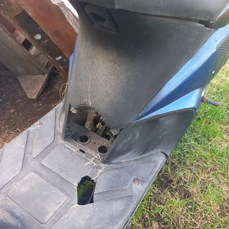 Piaggio Nrg, снимка 7 - Мотоциклети и мототехника - 53010357