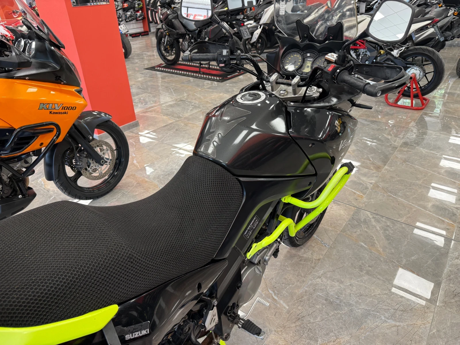 Suzuki V-strom DL 650 | Mobile.bg   14