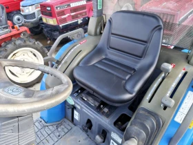 Трактор Kubota 18 к.с. 4X4 нов внос, снимка 6