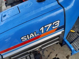 Трактор Kubota 18 к.с. 4X4 нов внос, снимка 5