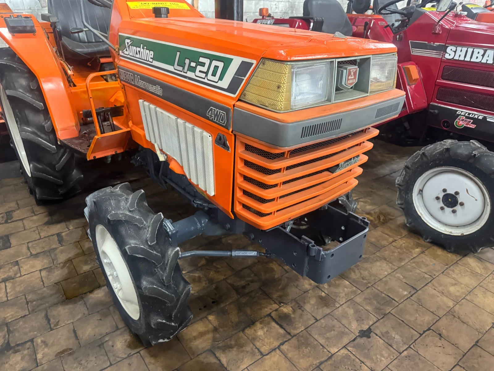 Трактор Kubota L1-20DT - изображение 2