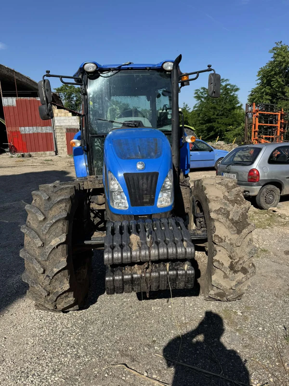 Трактор New Holland TD 110