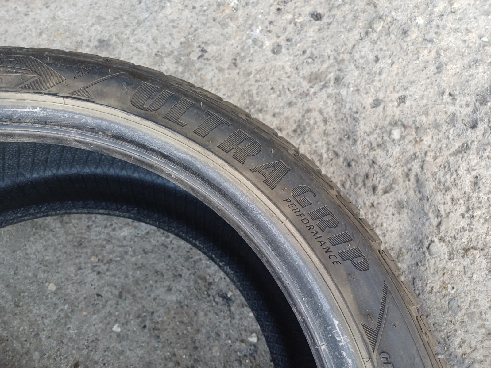 ���� 225/45R18 | Mobile.bg � ����������� 9