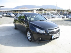 Chevrolet Cruze 1.6/ГАЗ-БЕНЗИН/112кс./КАТО НОВА, снимка 2