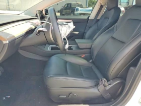 Tesla Model 3, снимка 7