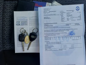 Toyota Yaris 1.33 Бензин* ПЪЛЕН АВТОМАТ * РЕАЛНИ68000км* Сервиз, снимка 17