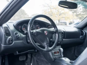 Porsche 911 * 2dr Carrera 4 Cabriolet * CARFAX * БЕЗ ПЪРВОНАЧА, снимка 9