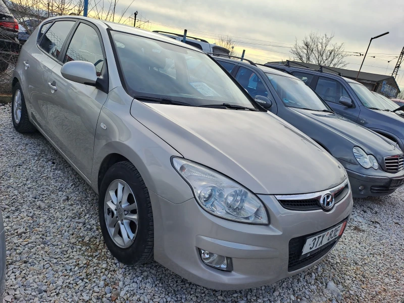 Hyundai I30 1, 4i, klima, снимка 8 - Автомобили и джипове - 41665399