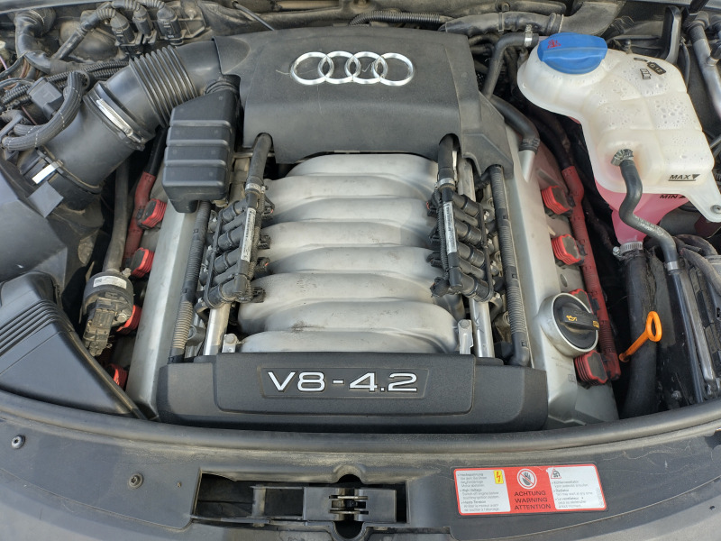 Audi A6 4.2 V8 quattro, снимка 8 - Автомобили и джипове - 45682441