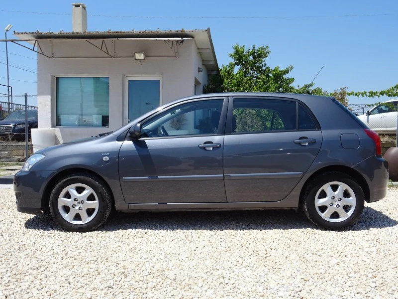 Toyota Corolla 1.4 D-4D 90kc M-MT 5вр. Sol TRC, снимка 2 - Автомобили и джипове - 46513636