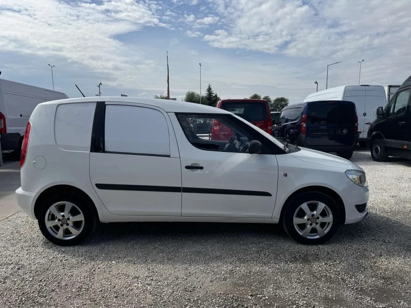 Skoda Roomster 1.6tdi N1, снимка 4 - Автомобили и джипове - 47329619