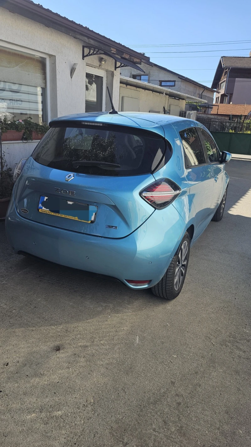 Renault Zoe, снимка 4 - Автомобили и джипове - 47651245