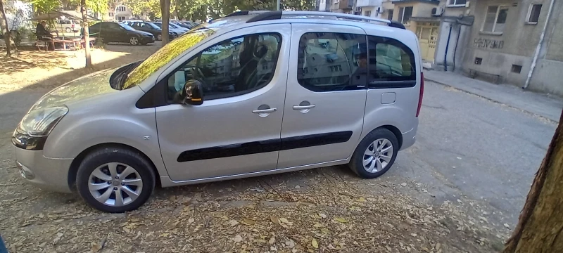 Citroen Berlingo 1.6 hdi multispace, снимка 2 - Автомобили и джипове - 47735086