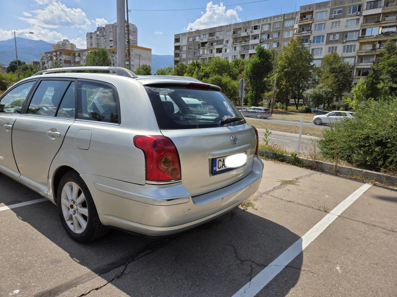 Toyota Avensis, снимка 6 - Автомобили и джипове - 52027841