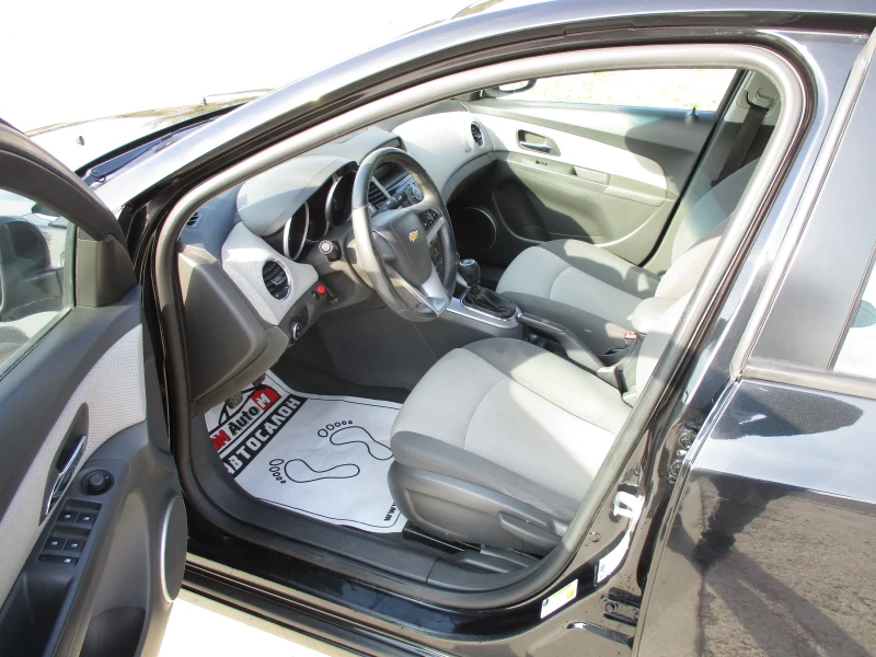 Chevrolet Cruze 1.6/ГАЗ-БЕНЗИН/112кс./КАТО НОВА, снимка 9 - Автомобили и джипове - 52130231