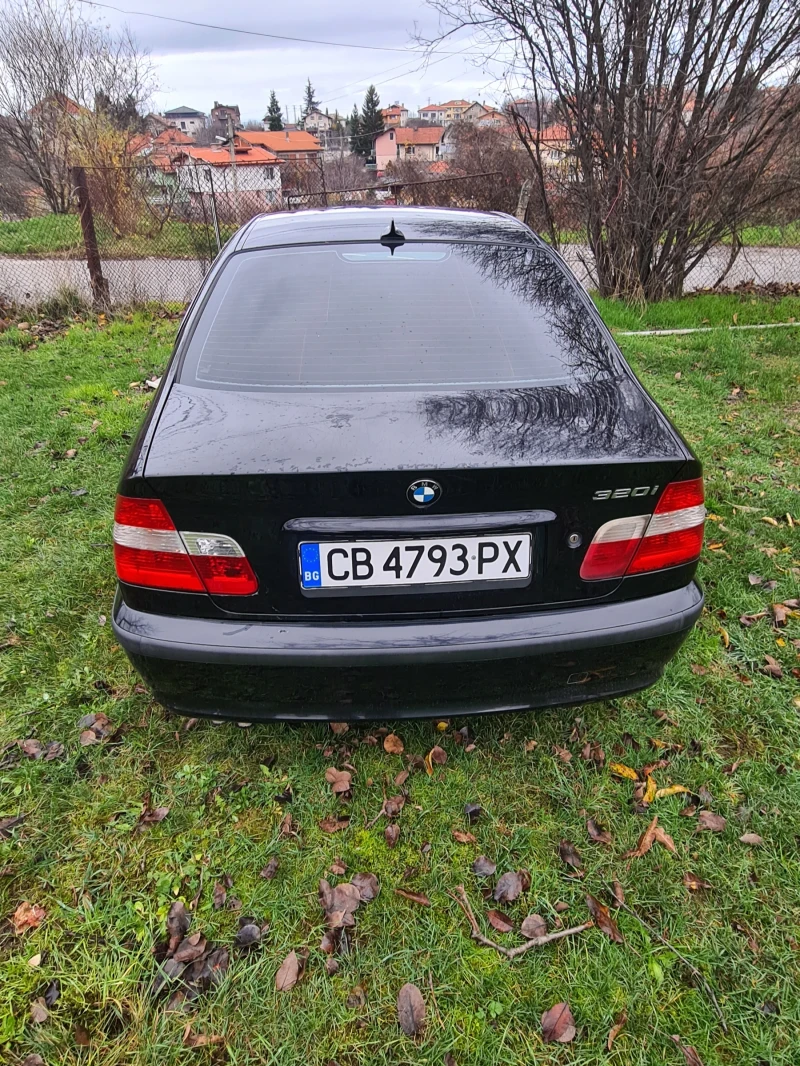 BMW 320, снимка 2 - Автомобили и джипове - 52593179