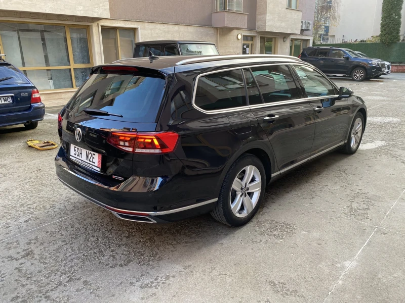 VW Passat 2.0TDI/4х4/DSG/200кс./Elegance, снимка 5 - Автомобили и джипове - 52619557