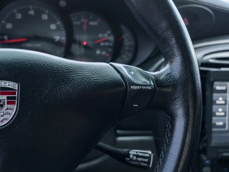 Porsche 911 * 2dr Carrera 4 Cabriolet * CARFAX * БЕЗ ПЪРВОНАЧА, снимка 12 - Автомобили и джипове - 52930438