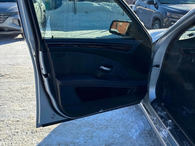 BMW 535 * 535xi * CARFAX * ЦЕНА ДО БГ, снимка 15 - Автомобили и джипове - 53057371