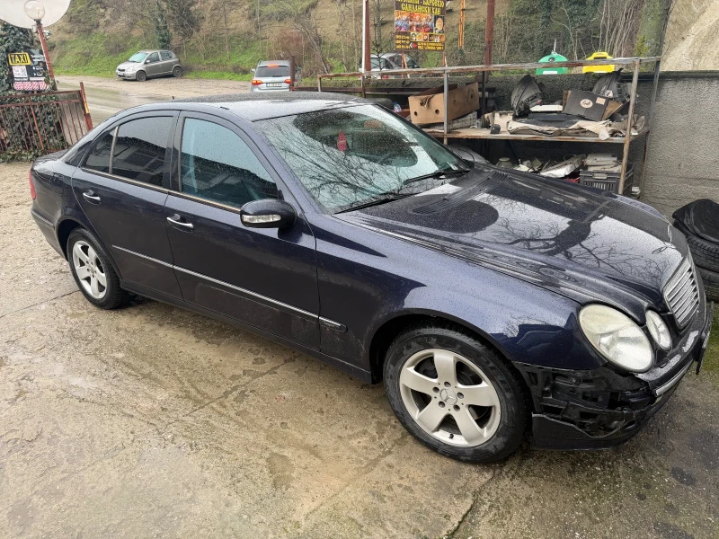 Mercedes-Benz E 280, снимка 2 - Автомобили и джипове - 53293842