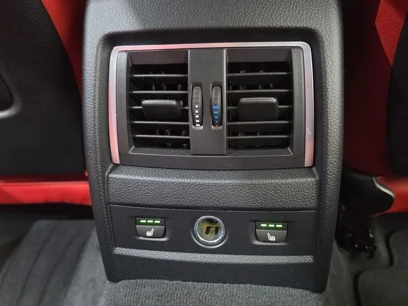 BMW 330, снимка 17 - Автомобили и джипове - 56737319