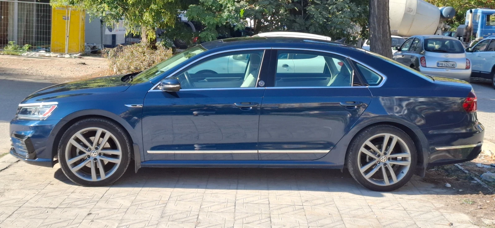 VW Passat R-line TSI 2.0   | Mobile.bg   12