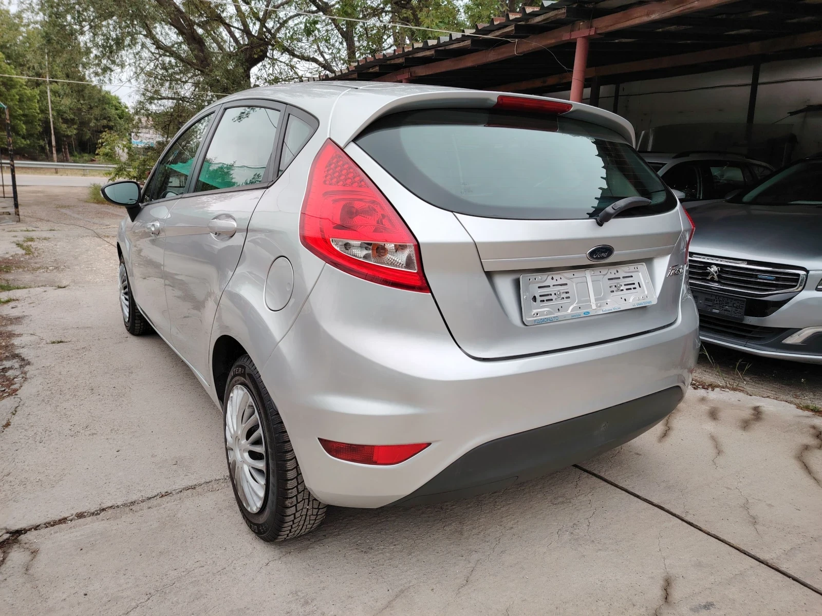 Ford Fiesta 1.4i ГАЗ-БЕНЗИН - изображение 2