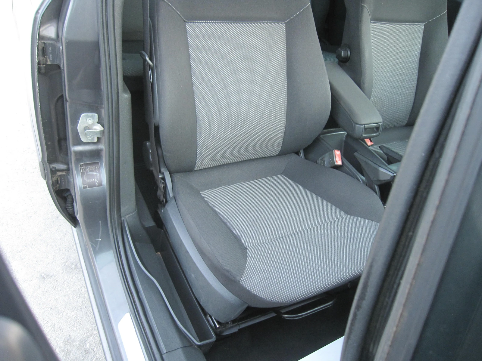 Opel Zafira 1, 7-cdti, 7 Местна - изображение 10