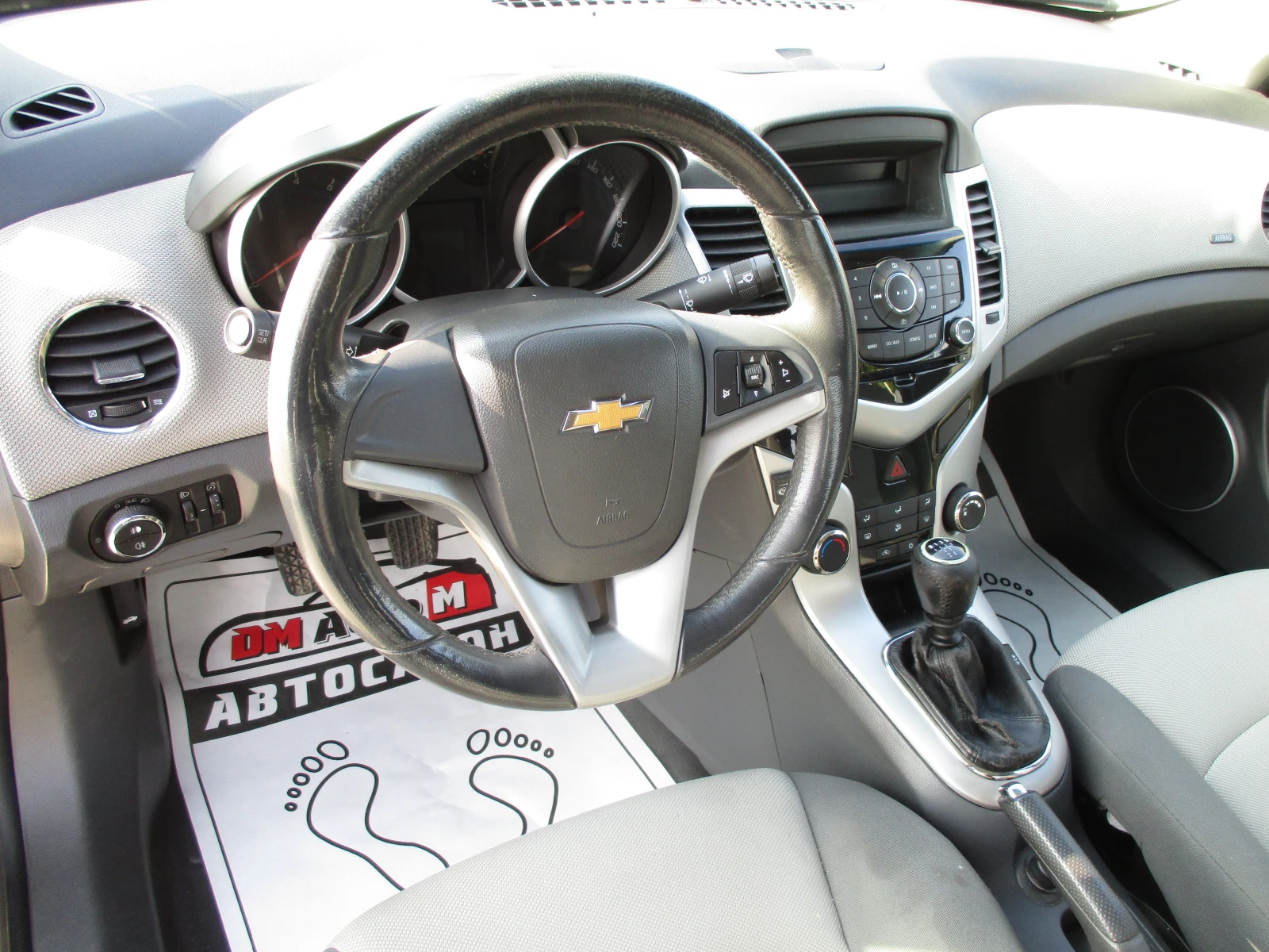 Chevrolet Cruze 1.6/ГАЗ-БЕНЗИН/112кс./КАТО НОВА - изображение 10