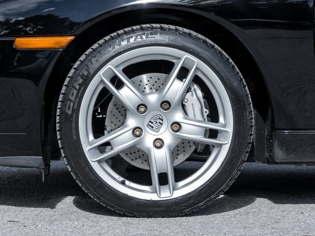 Porsche 911 * 2dr Carrera 4 Cabriolet * CARFAX * БЕЗ ПЪРВОНАЧА - изображение 4