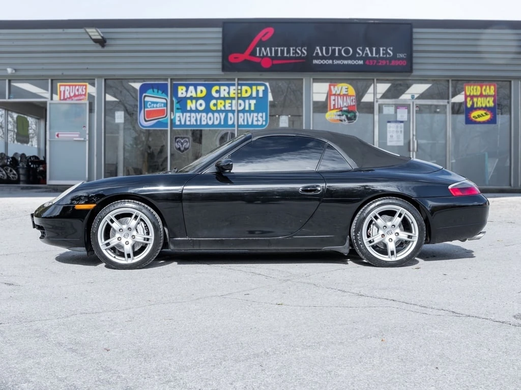 Porsche 911 * 2dr Carrera 4 Cabriolet * CARFAX * БЕЗ ПЪРВОНАЧА - изображение 3