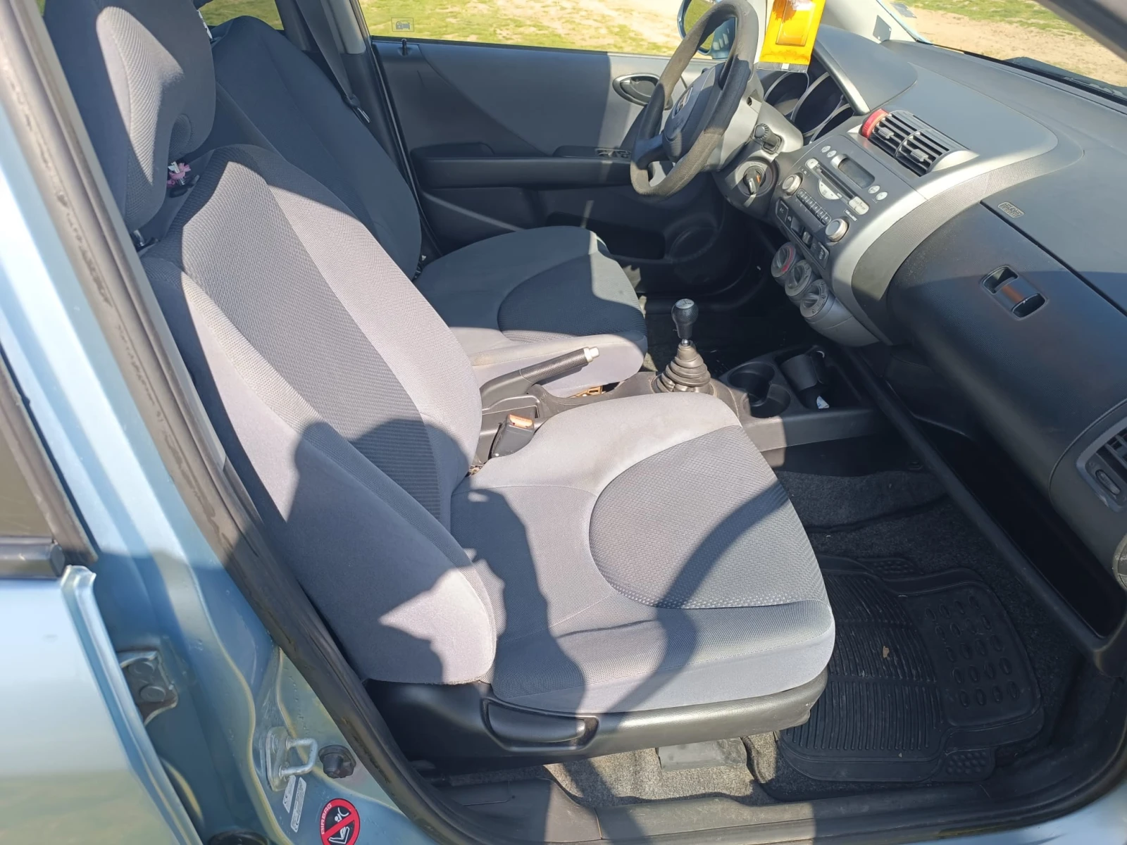 Honda Jazz, снимка 4 - Автомобили и джипове - 53826645