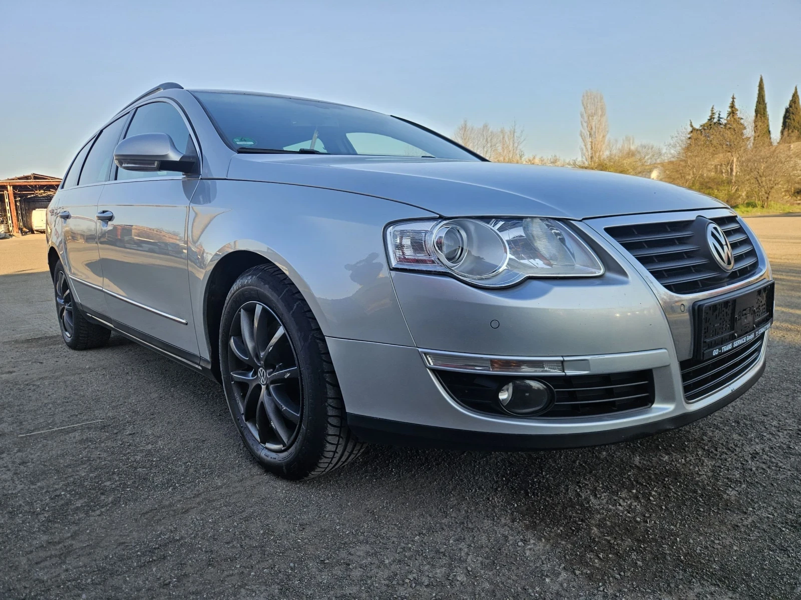 VW Passat 2.0tdi 140ps navi automat coman real , снимка 5 - Автомобили и джипове - 54121290