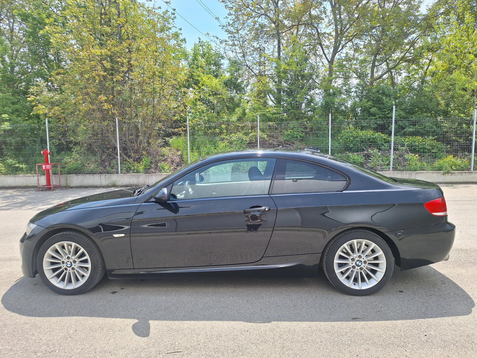 BMW 330 N52 ТОП ОТ ШВЕЙЦАРИЯ, снимка 8 - Автомобили и джипове - 54452061