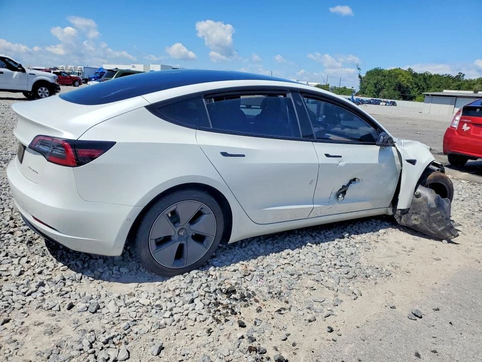Tesla Model 3 | Mobile.bg � ����������� 3