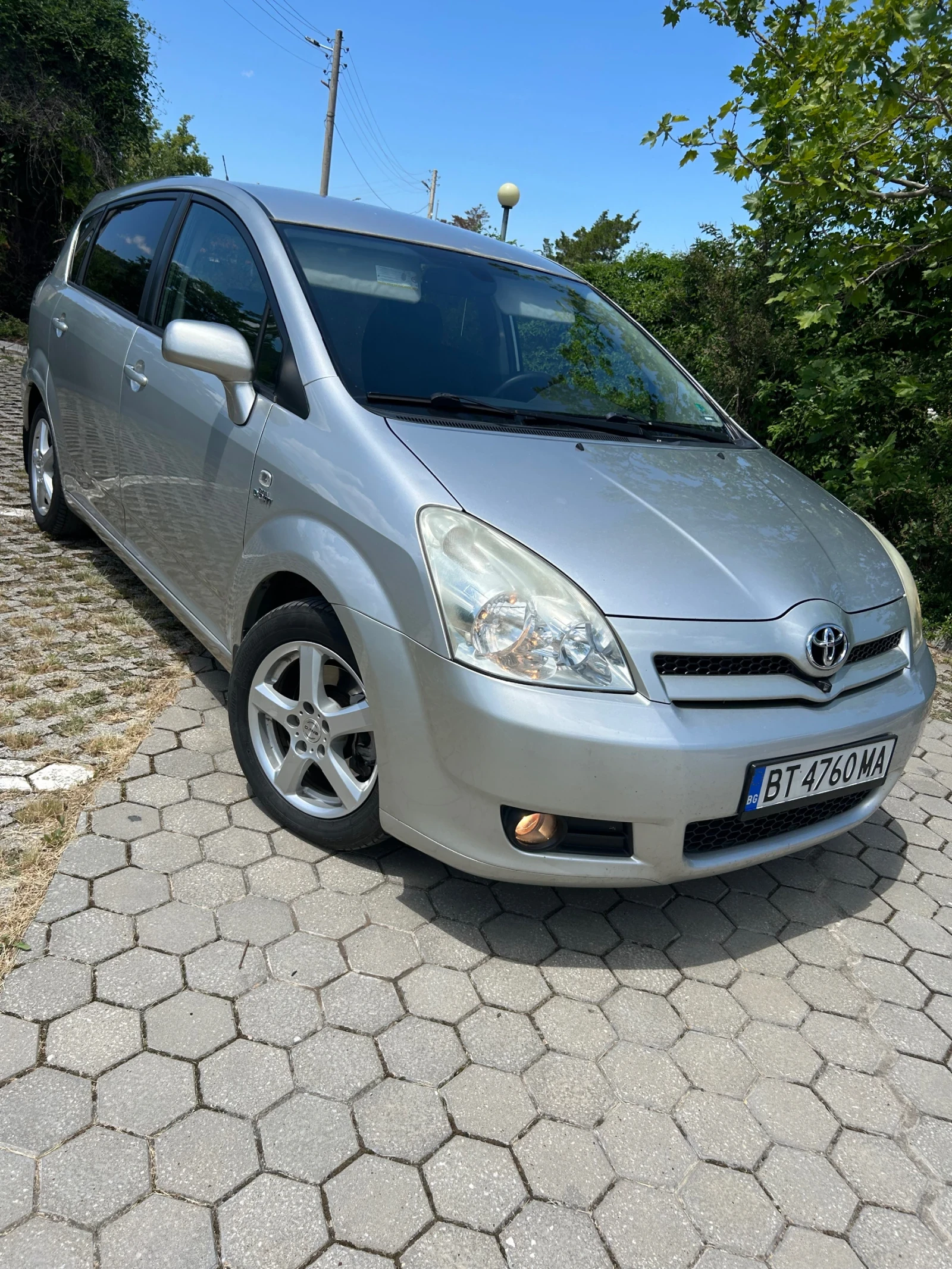 Toyota Corolla verso 2.2 177hp 2005, снимка 2 - Автомобили и джипове - 54917197